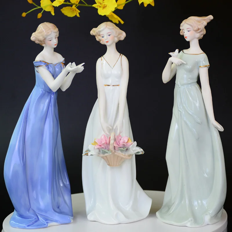 Nutcracker Figurine - Europe Ceramic Beauty Figurines Home Furnishing