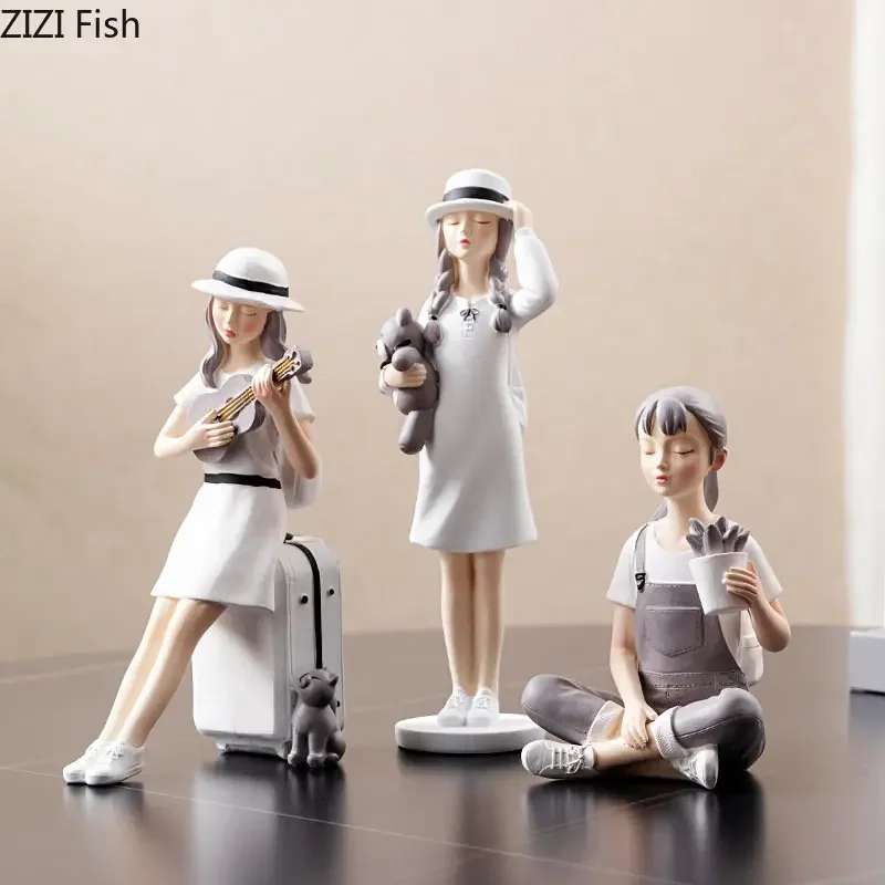Modern Girl Character Resins S - Nutcracker Figurine ulasan dan harga