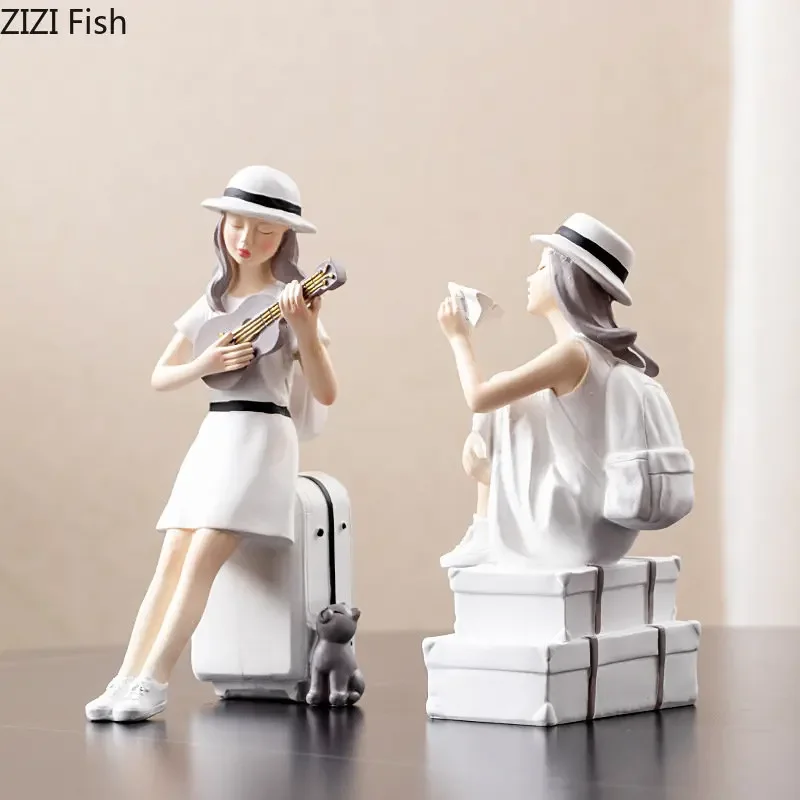 Modern Girl Character Resins S - Nutcracker Figurine ulasan dan harga